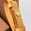 LV POCHETTE MéTIS EAST WEST