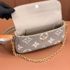LV WALLET ON CHAIN IVY