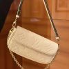 LV WALLET ON CHAIN IVY